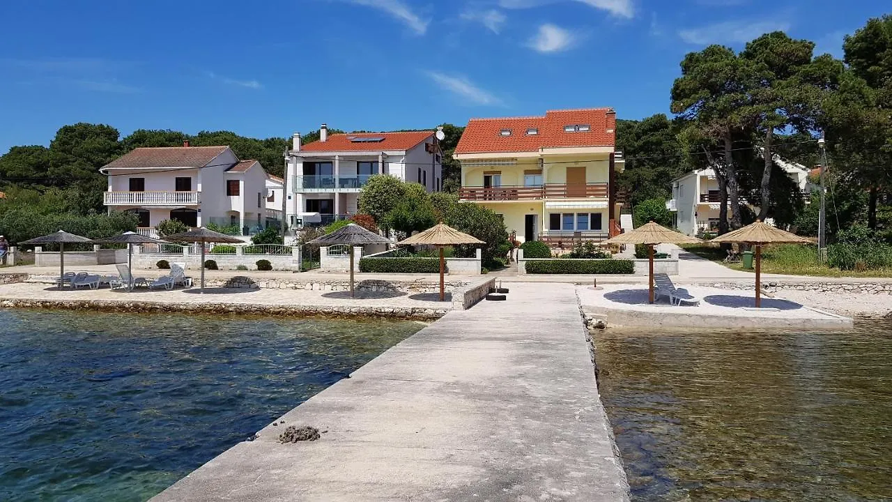 Apartments By The Sea Brgulje, Molat - 16217