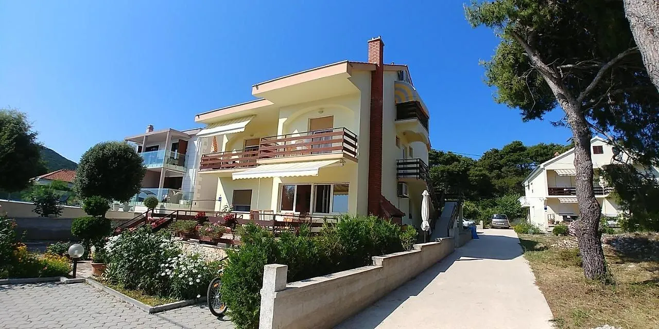 Apartments By The Sea Brgulje, Molat - 16217